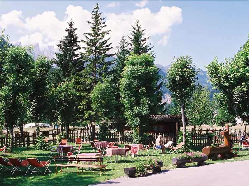 Hotel Stella Alpina Falcade Exteriér fotografie